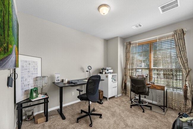 Building Photo - 7706 Mesquite Hill Ln