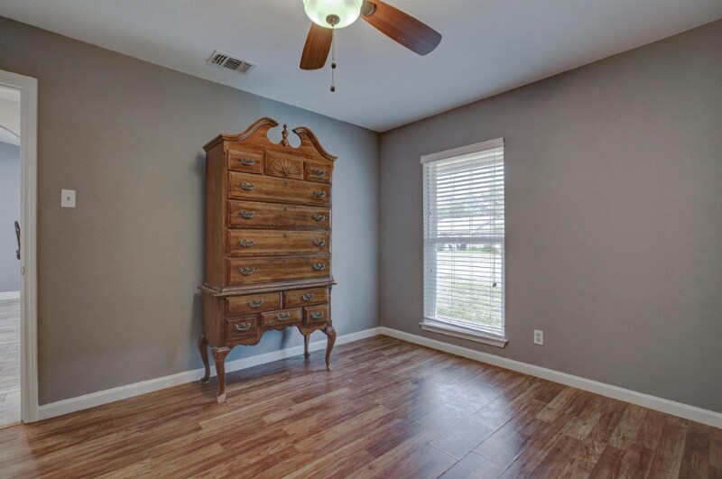 Building Photo - 1414 Ridgecrest Dr