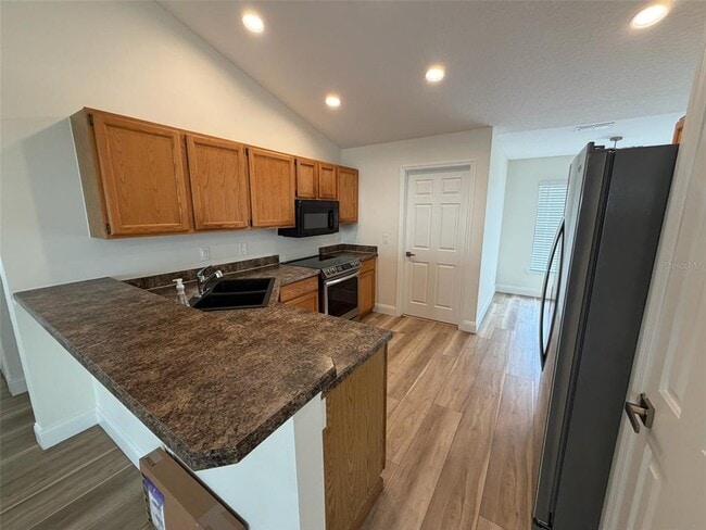 Building Photo - 990 Campello St