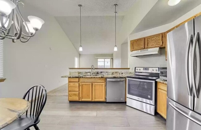 Building Photo - Spring Creek Meadows 3 Bed 2 Bath House wi...