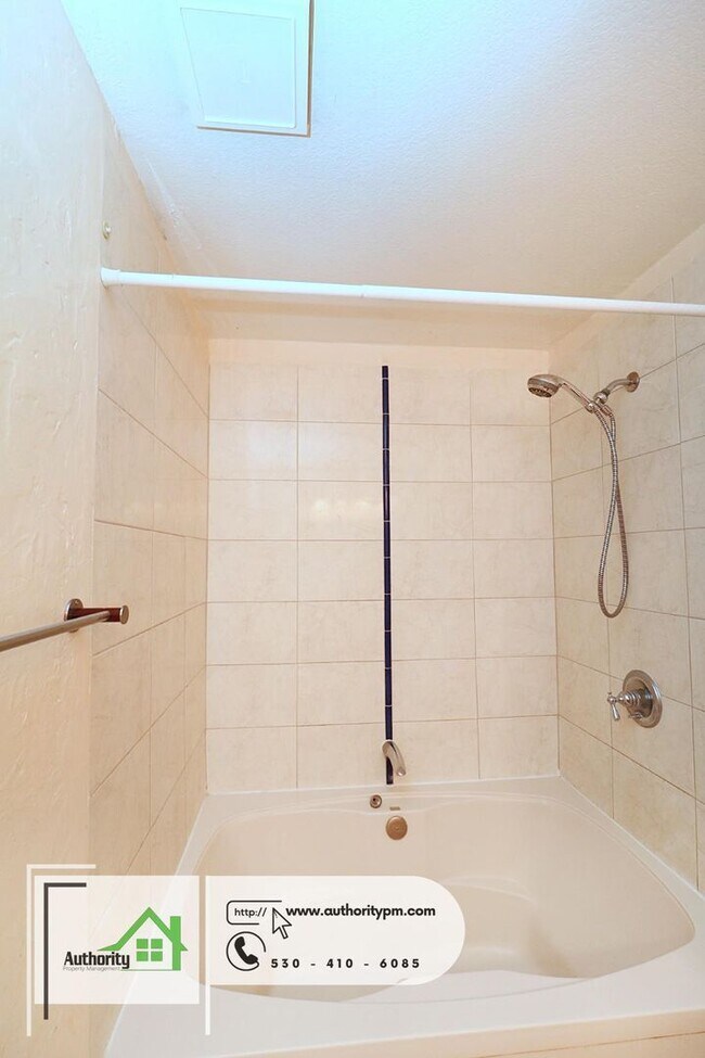 Building Photo - 22173 Delightful Way