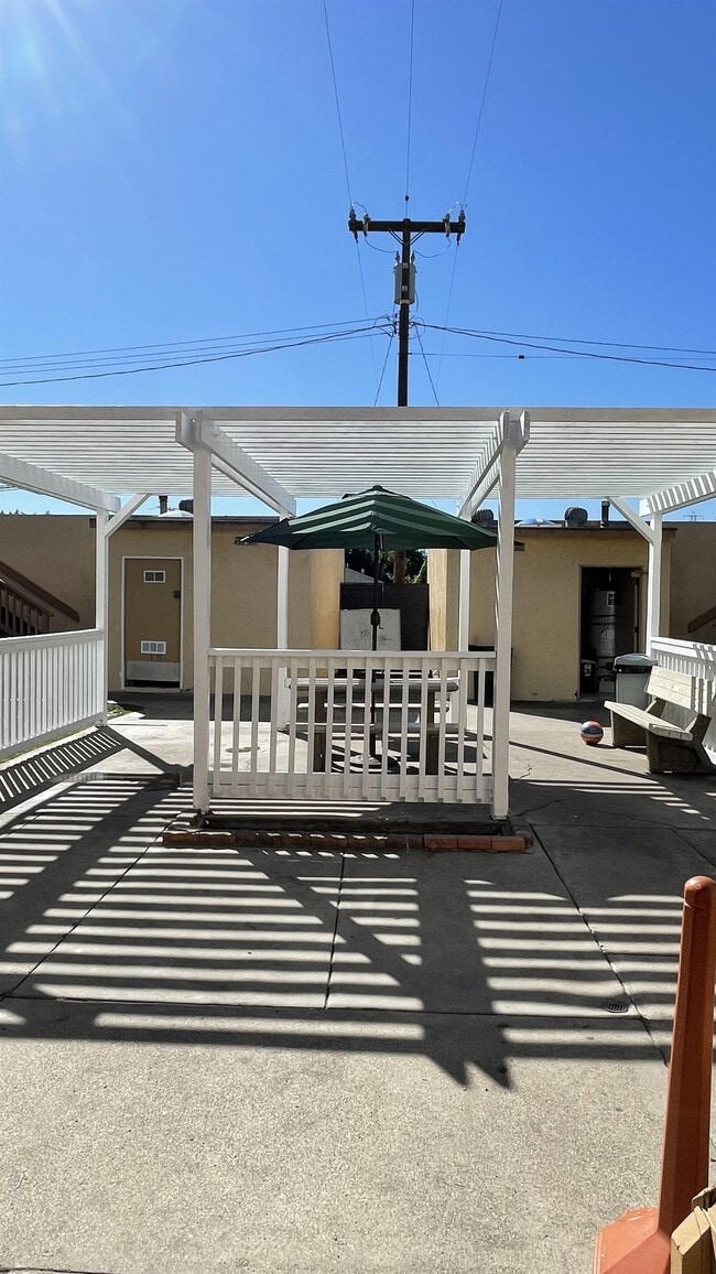 Building Photo - 7702 Chapman Ave