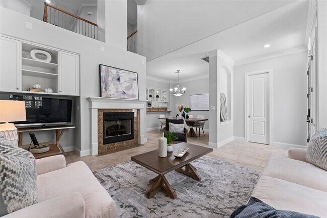 Building Photo - 1038 Memorial Village Dr