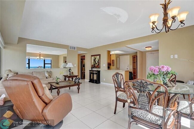 Building Photo - 3800 Galt Ocean Dr