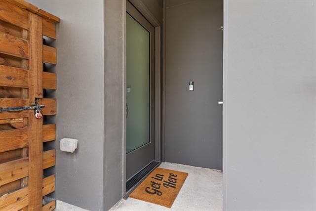 Building Photo - 1510 N Washington Ave