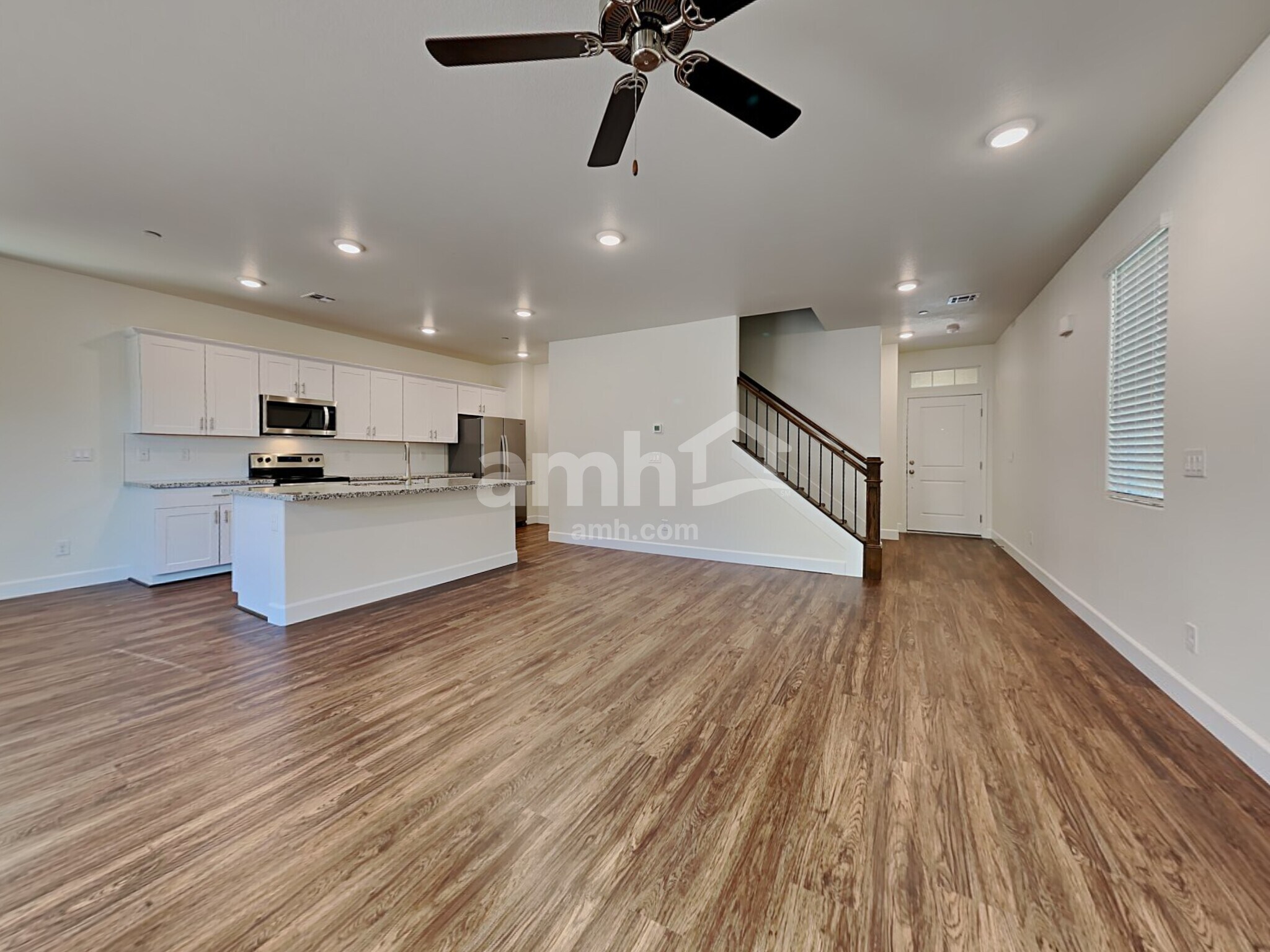 Building Photo - 72 Cabaletta Ln