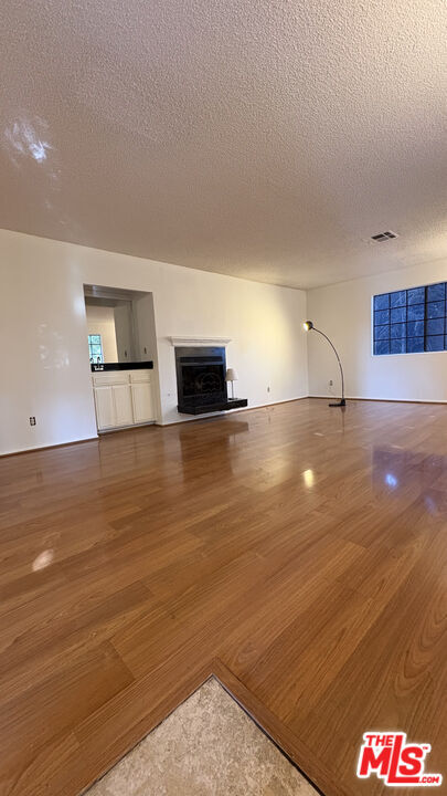 Building Photo - 15716 Normandie Ave