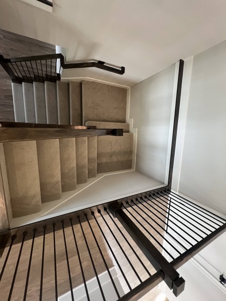 Building Photo - 1299 SW Heartwood Dr