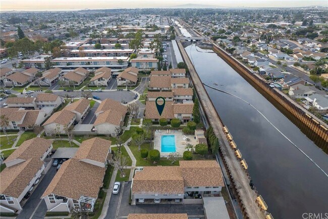Building Photo - 16872 Cod Cir