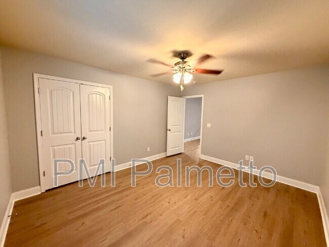 Building Photo - 700 Soldier Gray Ln