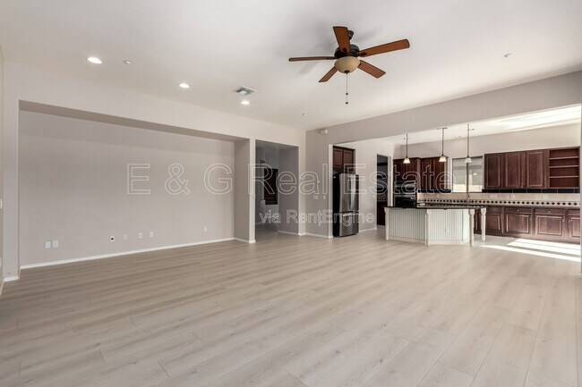 Building Photo - 4296 N 154th Ave