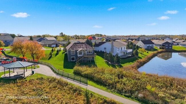 Building Photo - 2660 Harnish Dr