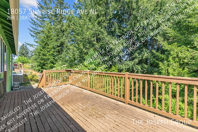 Building Photo - 18057 Sunrise Ridge Ave NE