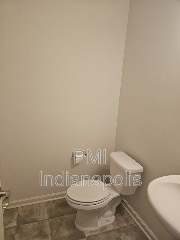 Building Photo - 15364 Staffordshire Wy