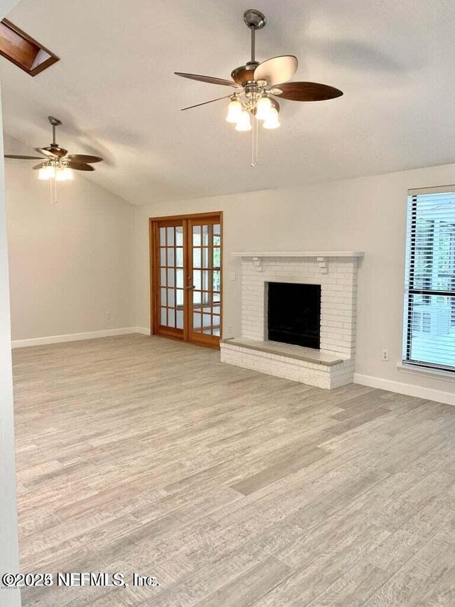 Building Photo - 101 Cordova Reina Ct