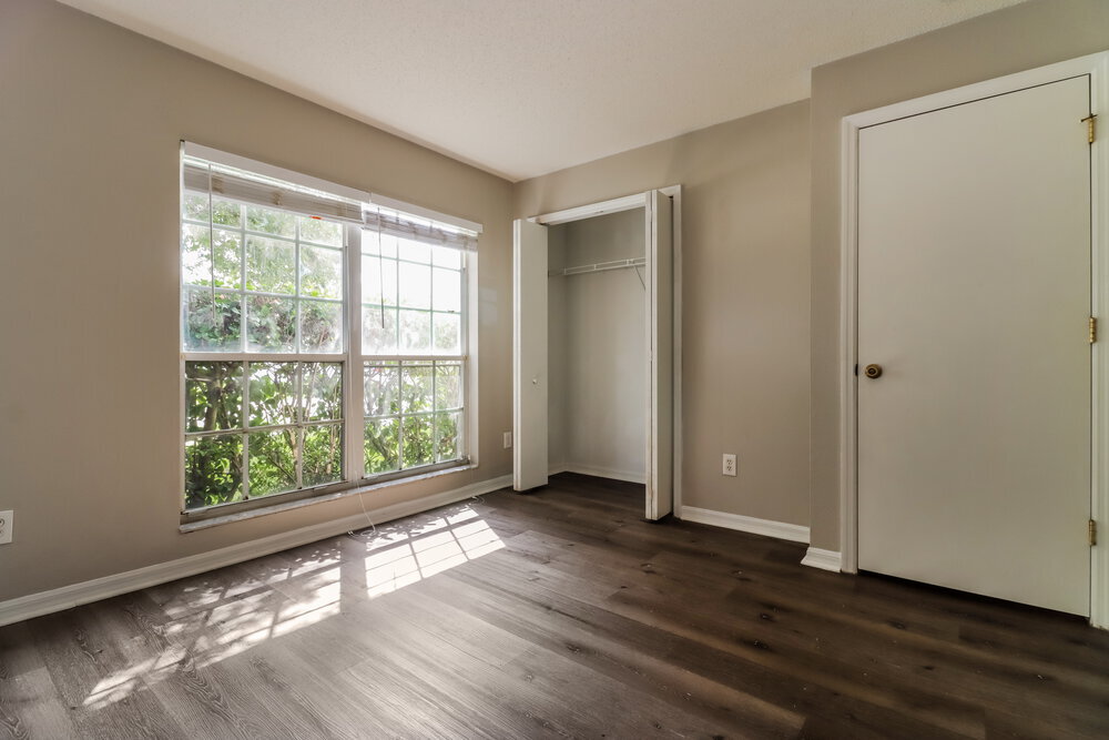Building Photo - 12525 Midpointe Dr