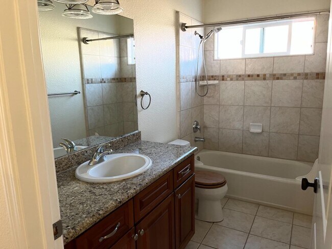 Building Photo - 15 Josefa Way