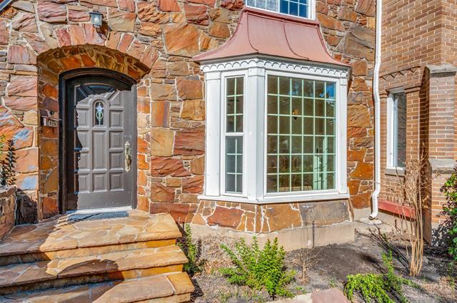 Building Photo - 4328 University Blvd