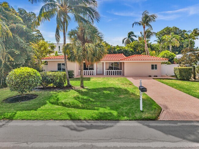 Building Photo - 3204 Beacon St