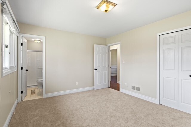 Building Photo - 5799 Blandford Ct