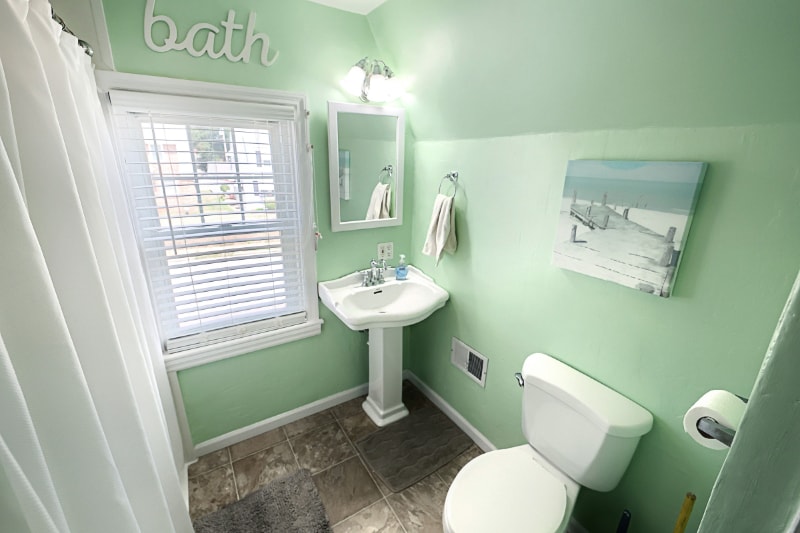 Building Photo - 2008 W Philadelphia St