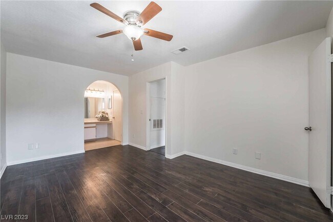 Building Photo - 2200 S Fort Apache Rd