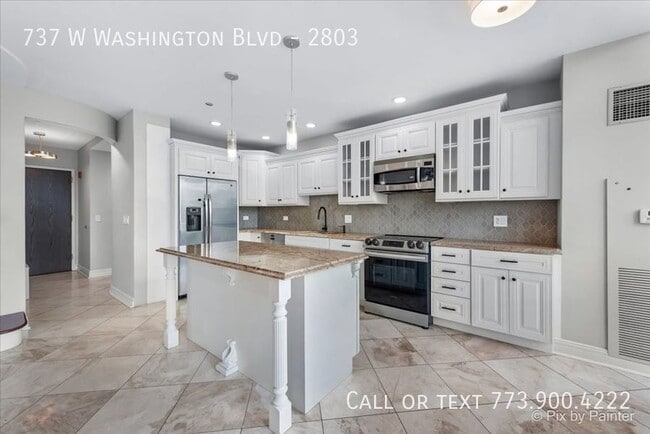 Building Photo - 737 W Washington Blvd