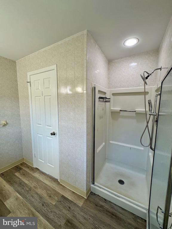 Building Photo - 106 Sunset Way