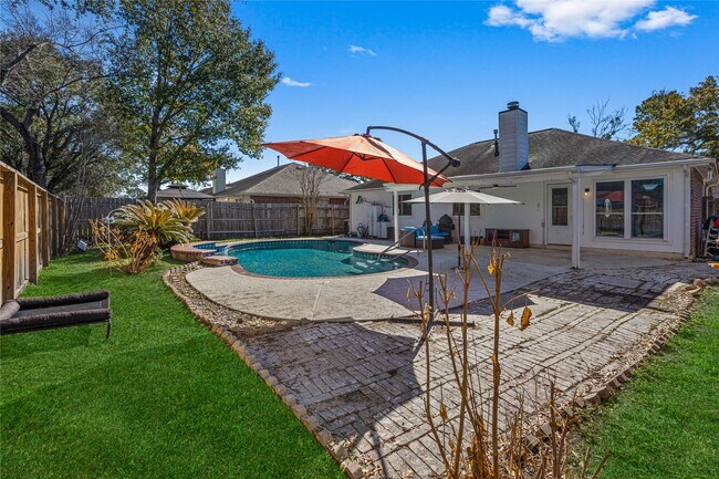 Building Photo - 16406 Cypress Valley Dr