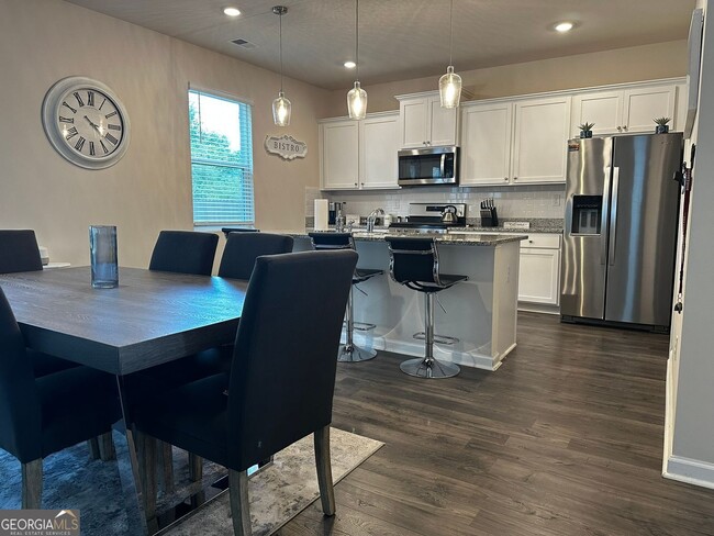 Building Photo - 367 Broder Farms Dr