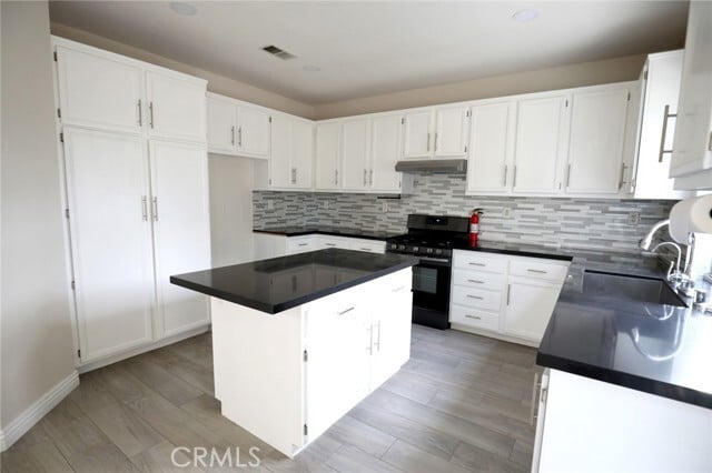 Building Photo - 30122 Laurel Creek Dr