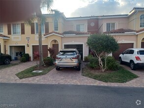 Building Photo - 10101 Villagio Palms Way