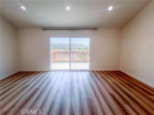 Building Photo - 16140 Ridgeview Ln
