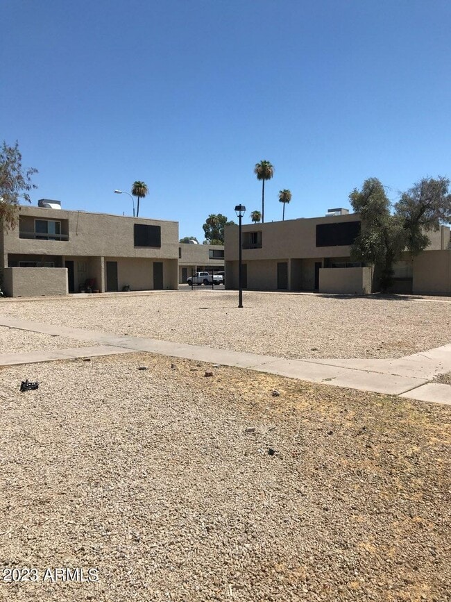 Building Photo - 2678 N 43rd Ave