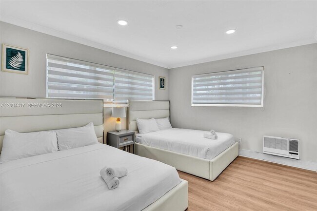 Building Photo - 10000 E Bay Harbor Dr