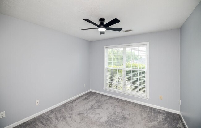 Building Photo - 1053 Grove Landing Ln