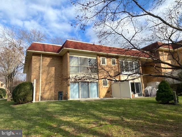 Building Photo - 3215 S Leisure World Blvd