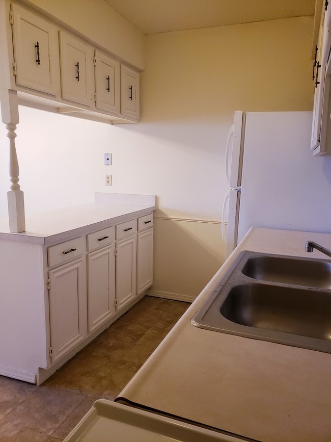 Campus North Apartments 101 E University Dr Weatherford OK 73096