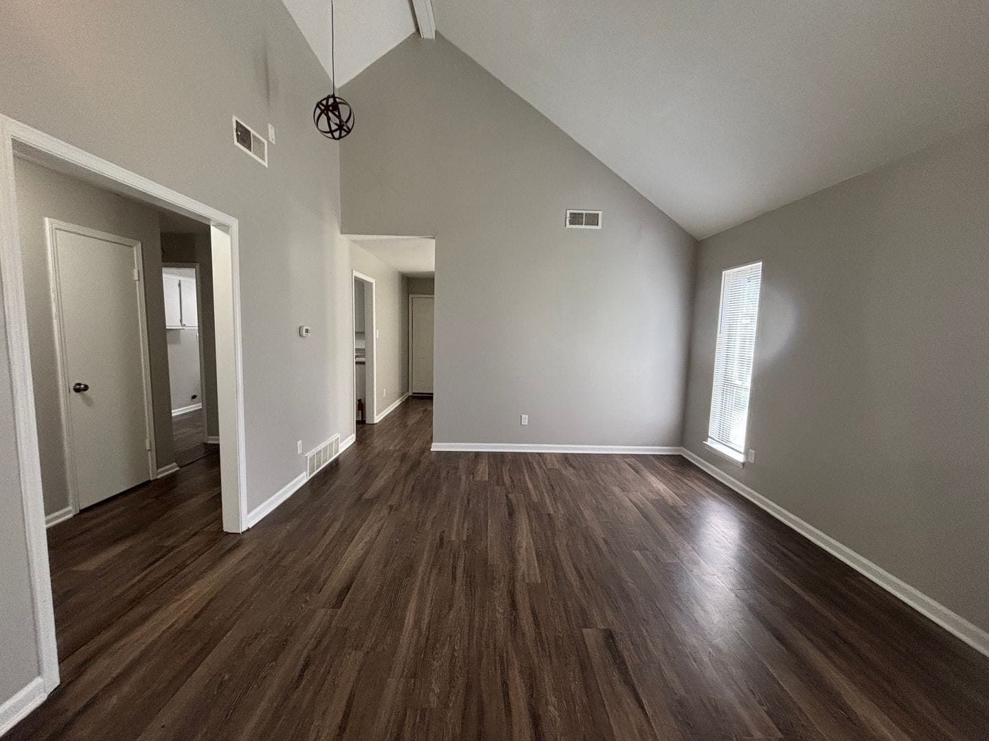 Building Photo - 5095 Corkwood Dr