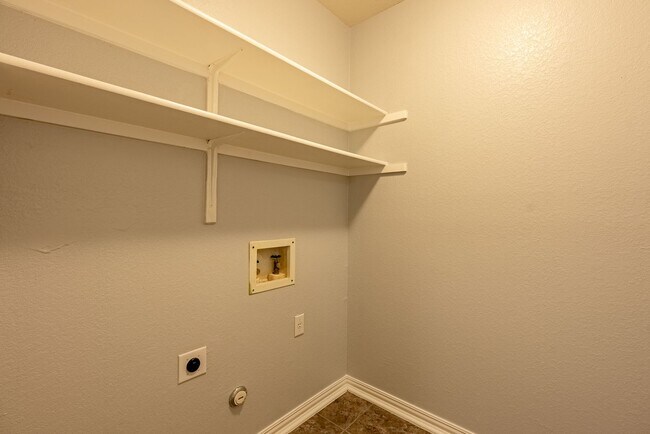 Building Photo - 3018 Rock Rose Pl