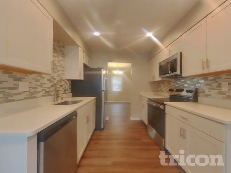 Building Photo - 3281 Ryon Ct