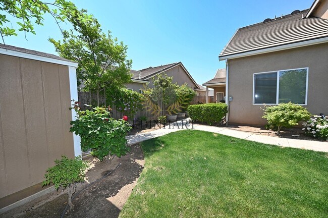 Building Photo - 531 Meridian Ave