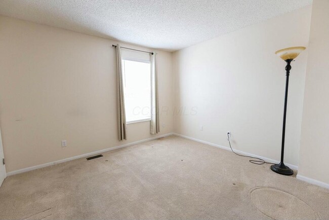 Building Photo - 1749 Messner Dr