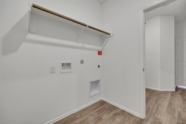 Building Photo - 7303 Keechi Pl