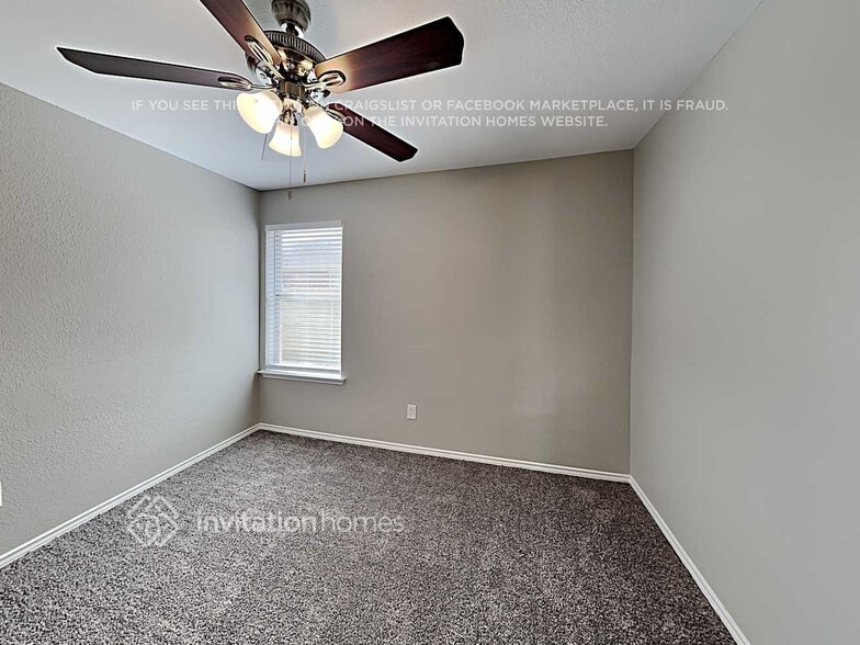 Building Photo - 1625 Lesli Dr
