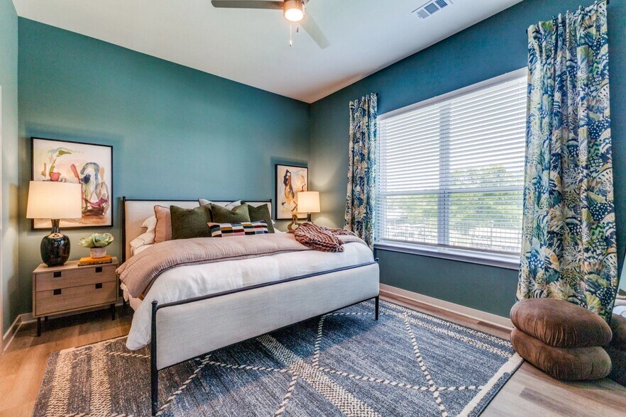 Building Photo - 8589 Stacy Rd