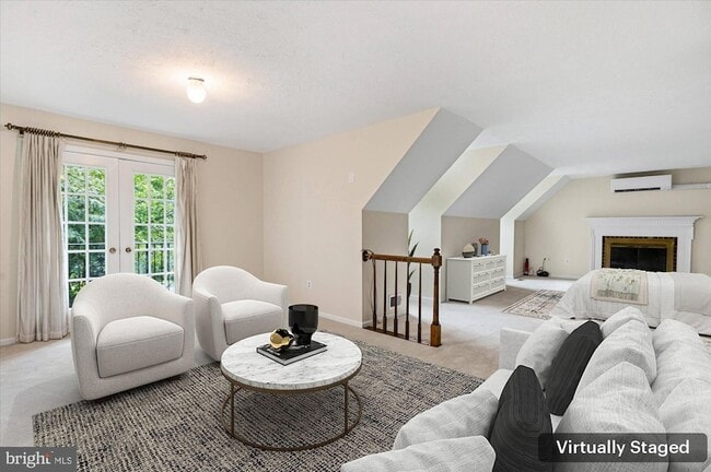 Building Photo - 9708 Locust Hill Dr