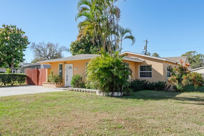 Building Photo - 120th Street