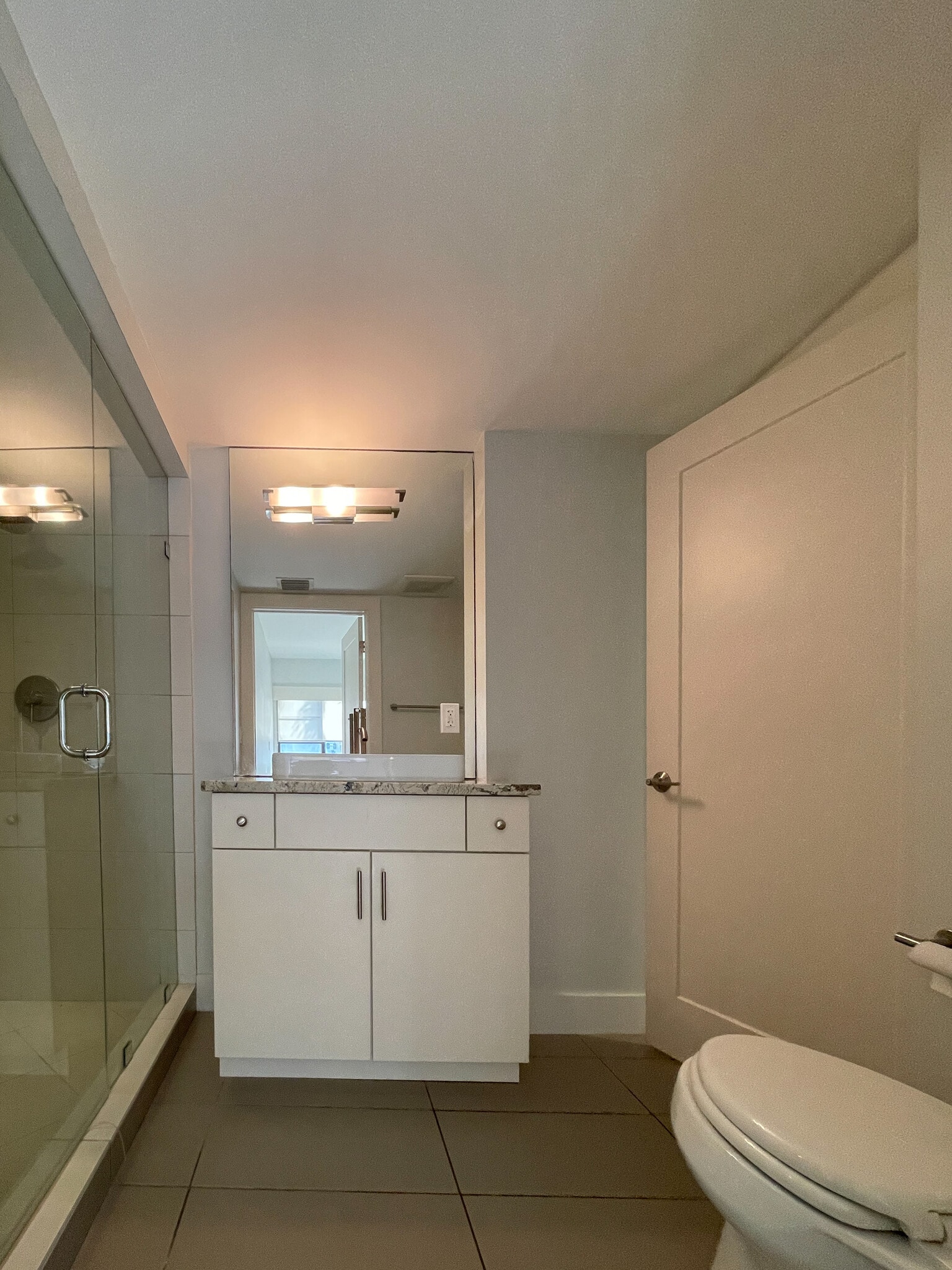 Building Photo - 64 Isle Of Venice Dr