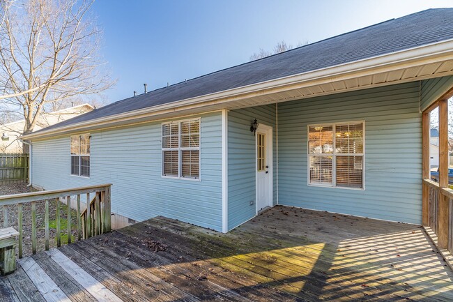 Building Photo - Cozy 3-bedroom 2 bath Home in Fayetteville!!